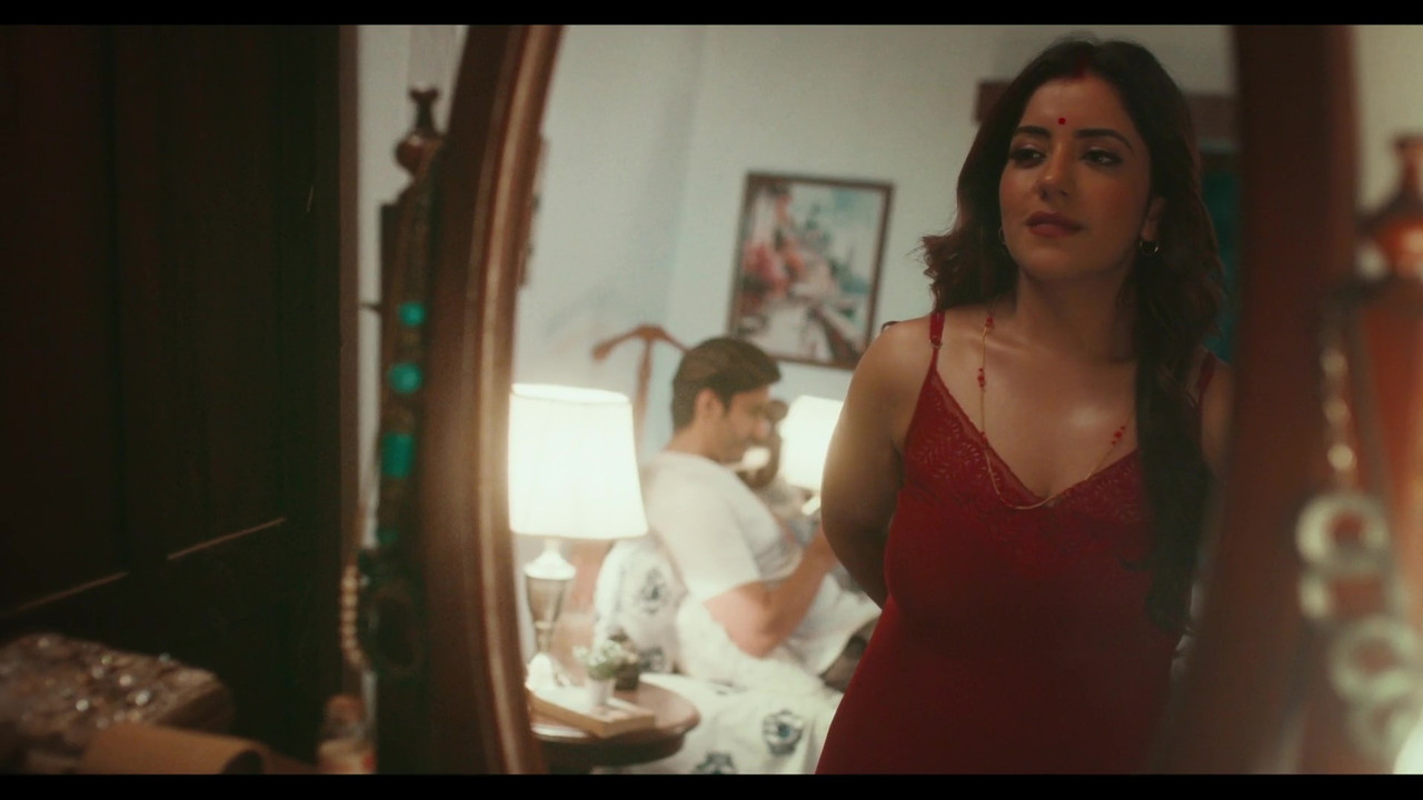 vlcsnap-2025-04-16-22h57m51s459