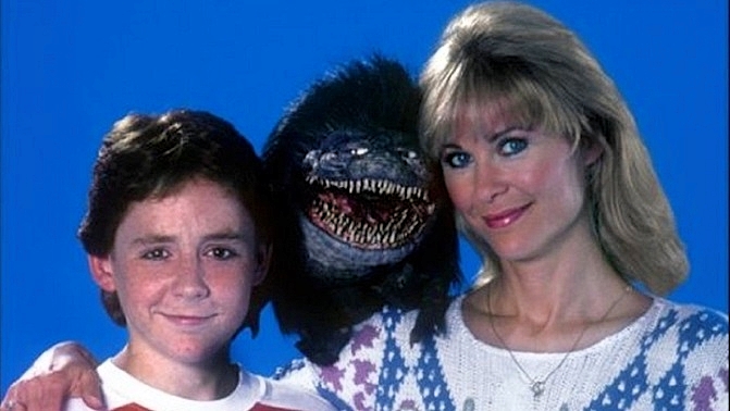 CRITTERS-SCOTT-GRIMES-FOTOR.jpg
