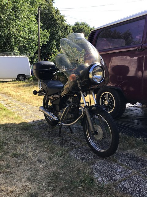 BD354033-0C25-4028-BC08-9AA8D26565CC