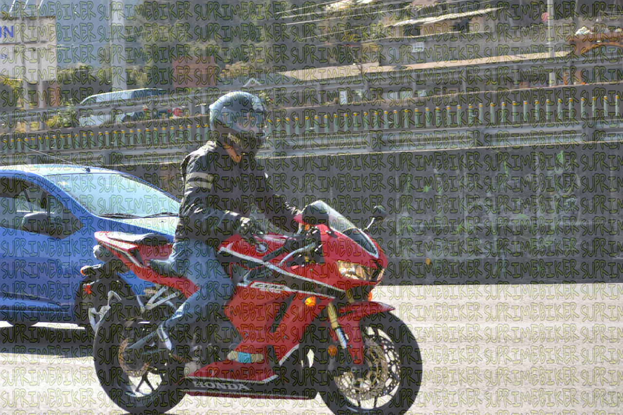 DSC 0002