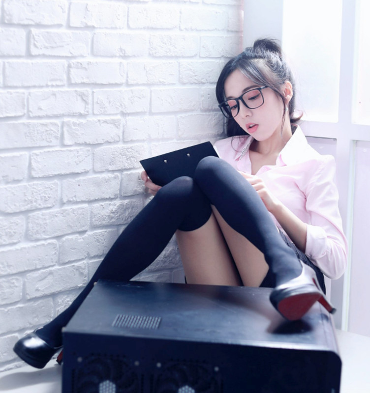 จอย เลขา