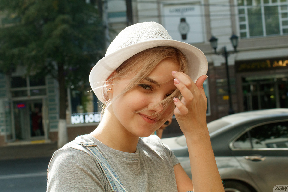 full_003_1450371538190420