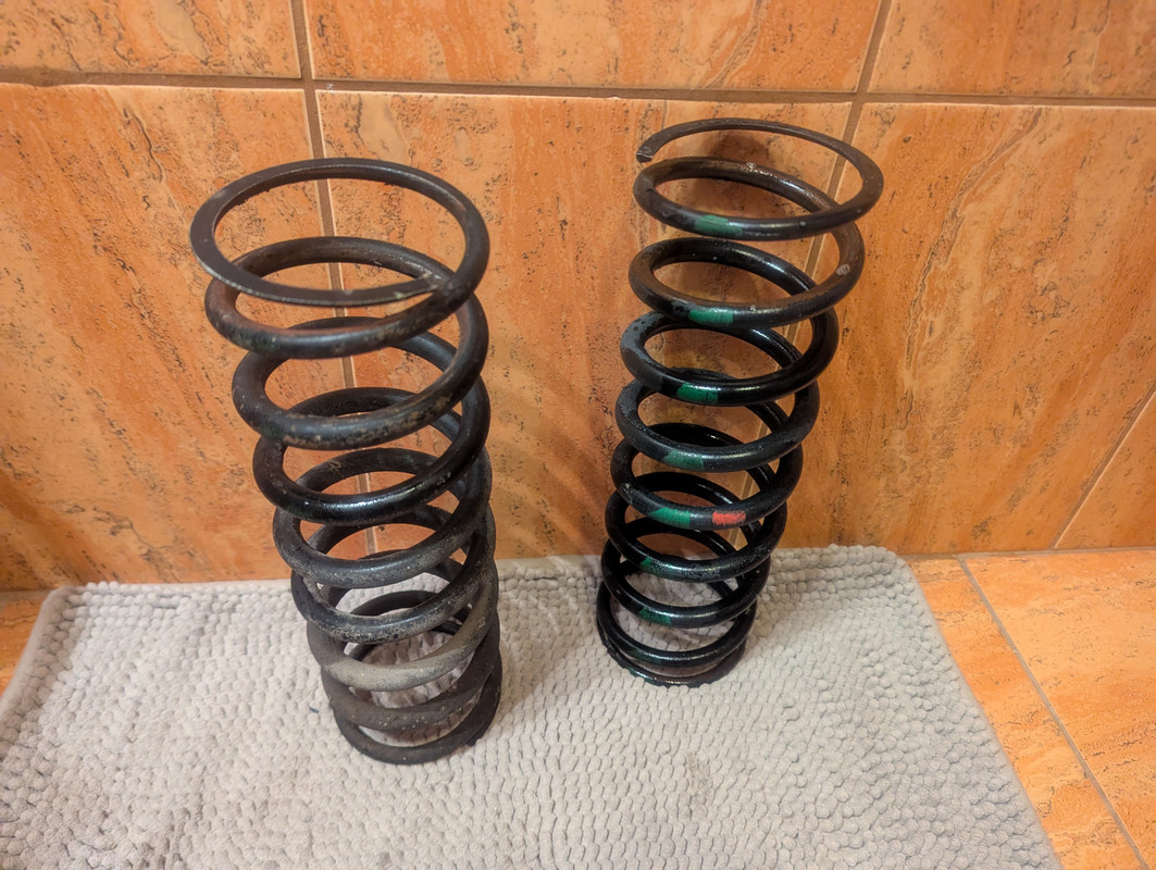 PXL_20241227_011833127