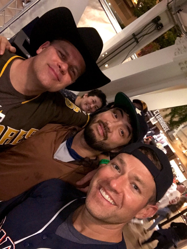 0AF12E56-2480-4313-A8D3-4F31D445BD79