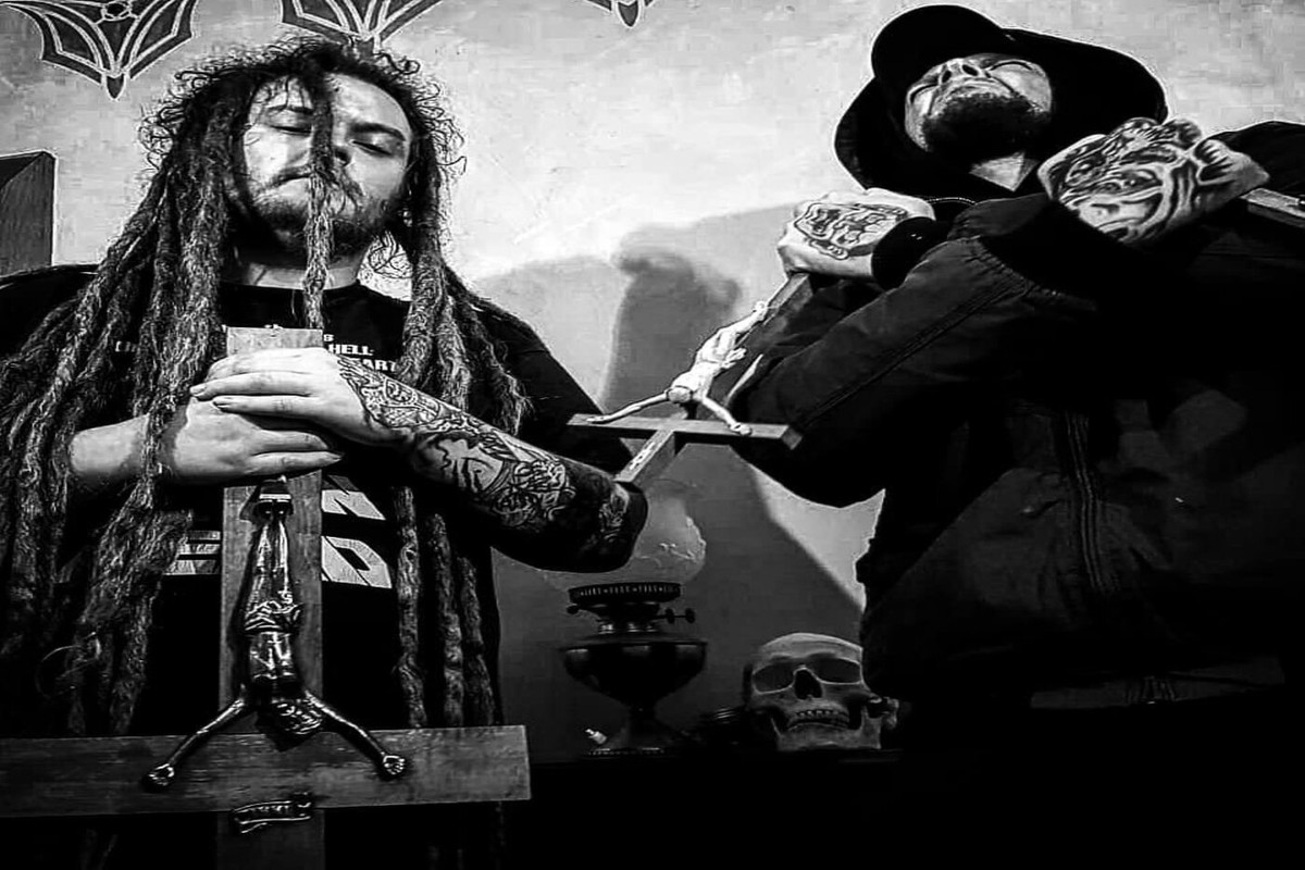 Tumamduumband Shot