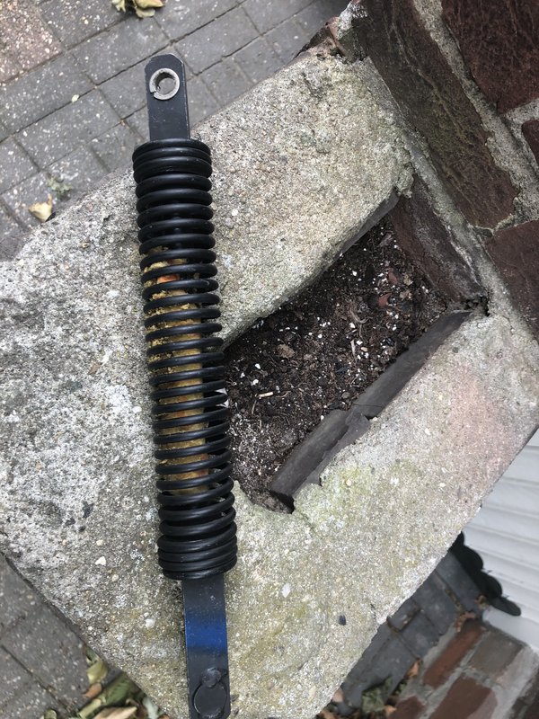 A7C67DE3-1EB8-4CE2-BA1D-B7AC65D2E2DD