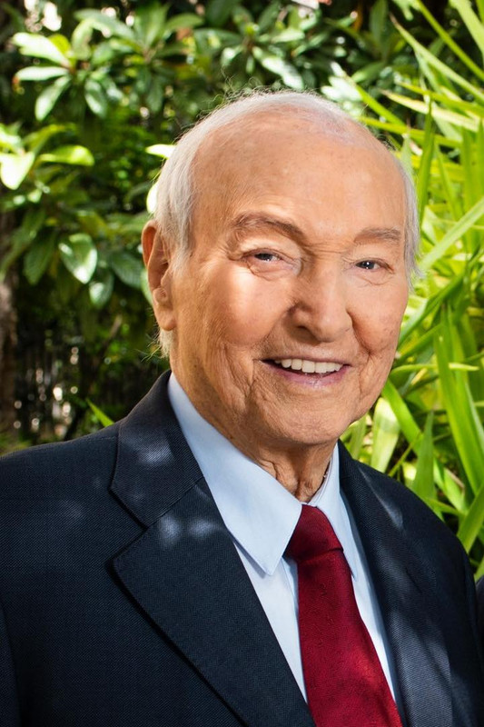 Piero Angela, morto a 93 anni il padre della divulgazione scientifica Piero Angela, morto a 93 anni il padre della divulgazione scientifica