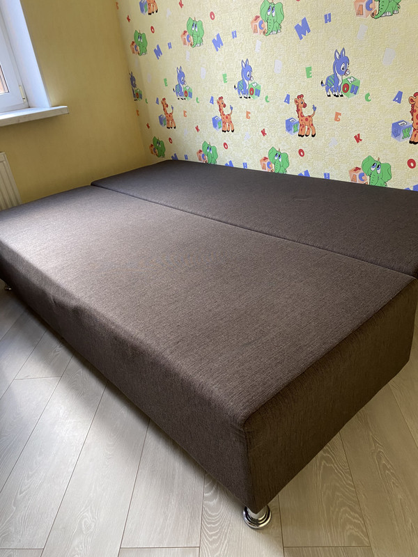 C373DD6D-907A-4951-941B-33E645AF82A3