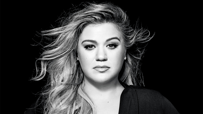 kelly-clarkson-power-of-women-variety