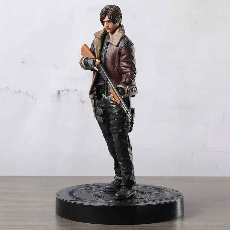 Resident Evil Biohazard Leon S. Kennedy Statue 30cm PVC