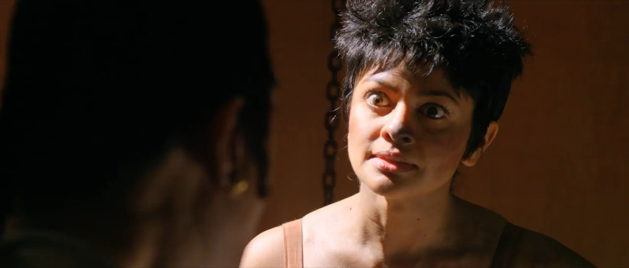 Uttama Villain 2015 WebRip [Tamil] 480p 720p ESub Screenshot