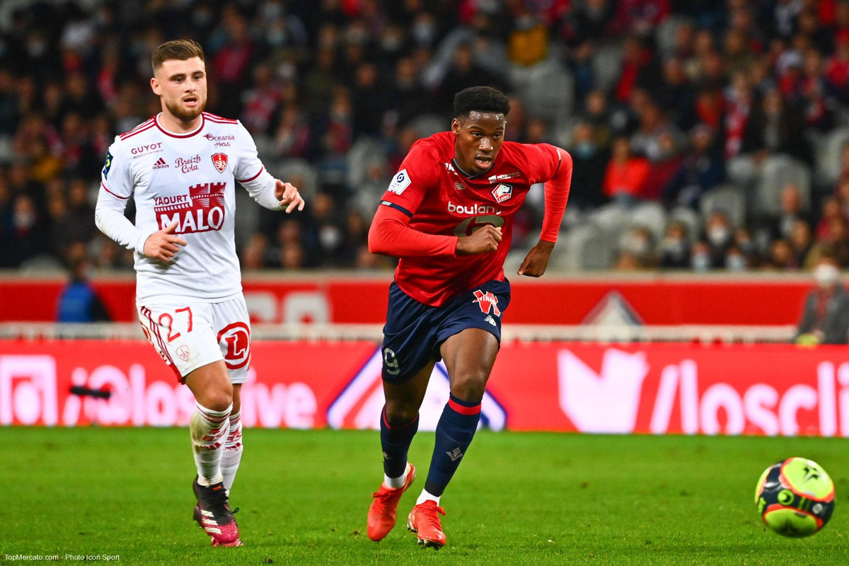 Brest vs Lille, 20h00 ngày 17/08