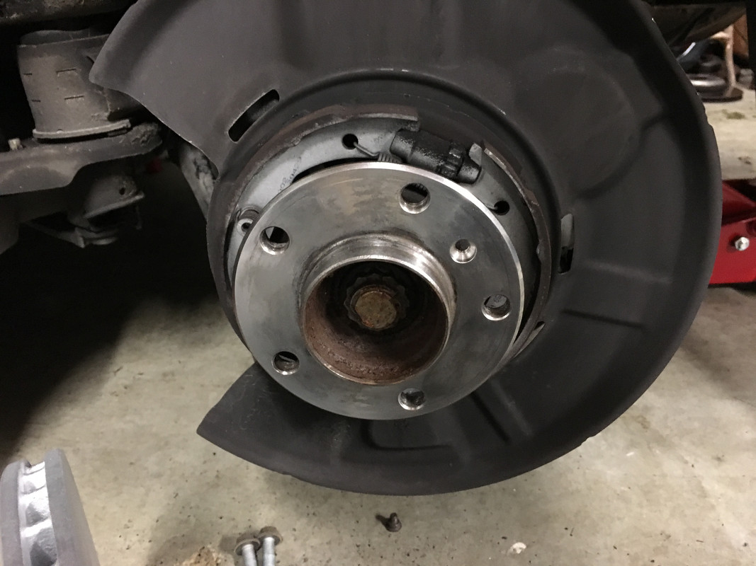 B6BBD1EA-44AE-4E76-B119-288DBE38138A