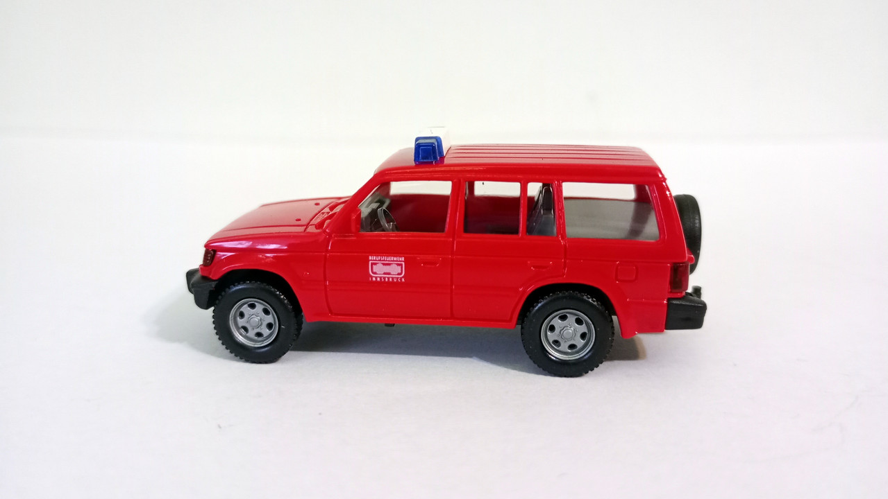 Mach (3338)