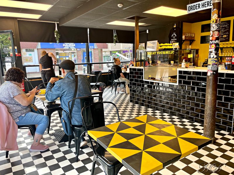 vegan-cafe-HD.jpg