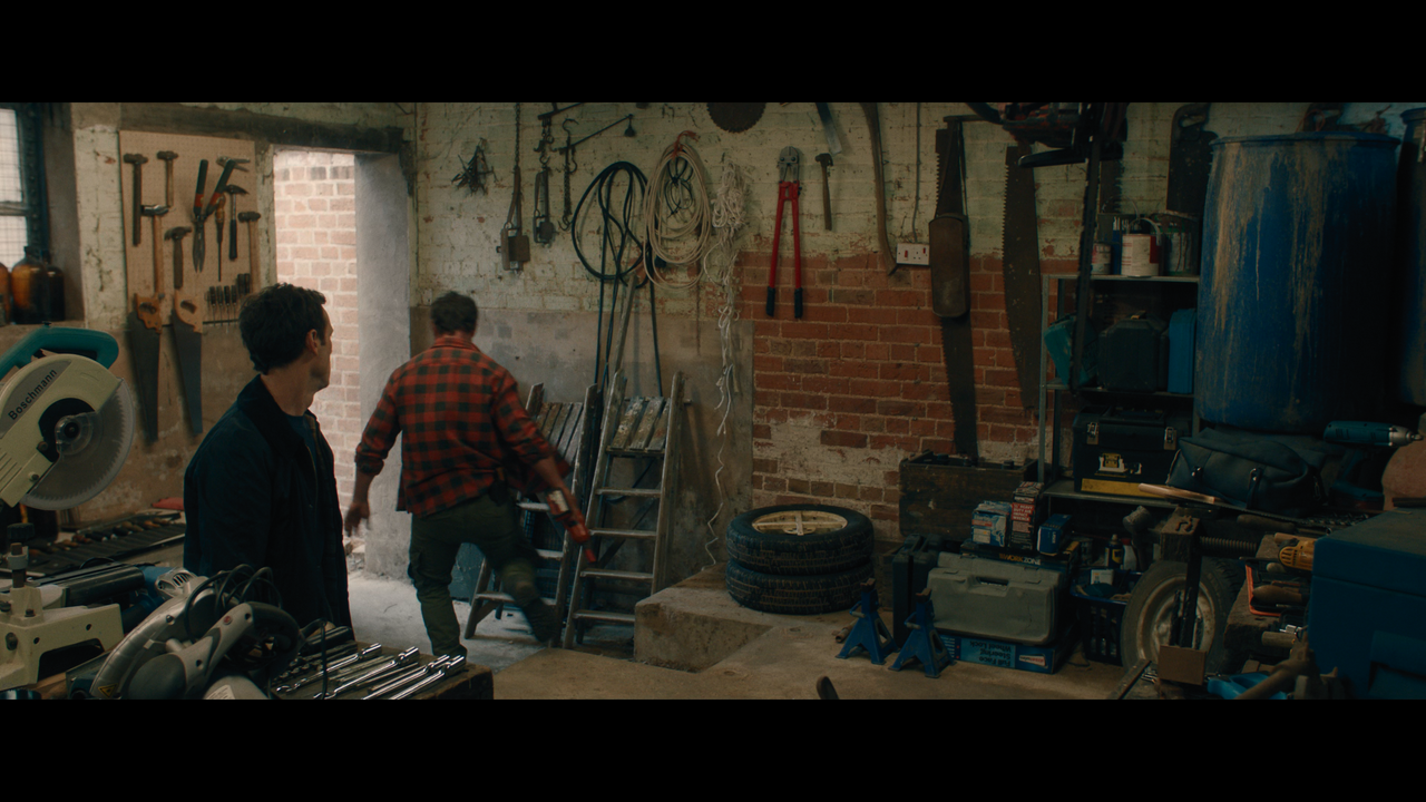 mpv shot Speak No Evil 2024 2160p UHD BDRemux HDR DV HEVC Neciporuk 01 15 20 0010