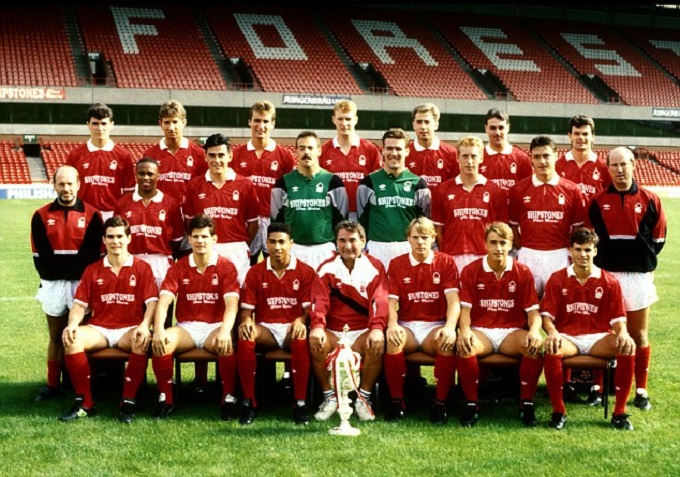 [Image: Nottingham-Forest-squad-photo-taken-in-1990.jpg]