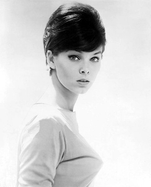 yvonne_craig_076
