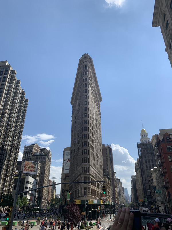 B7952B34-BC45-402D-8849-65FF720B7FE9