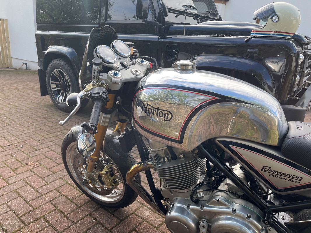 Pictures of your Norton 961