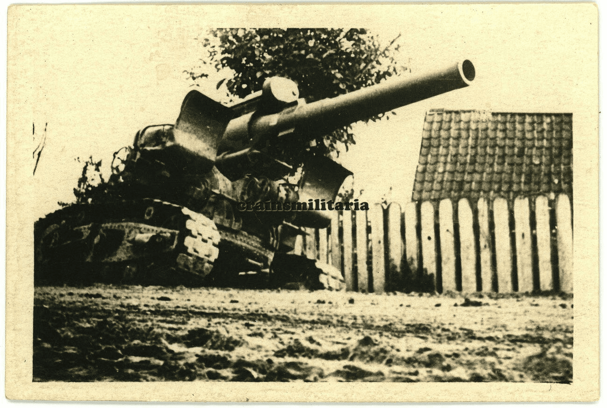 Beute Ketten Artillerie Geschütz SdKfz in Frankreich Halbkette Mörser (2)