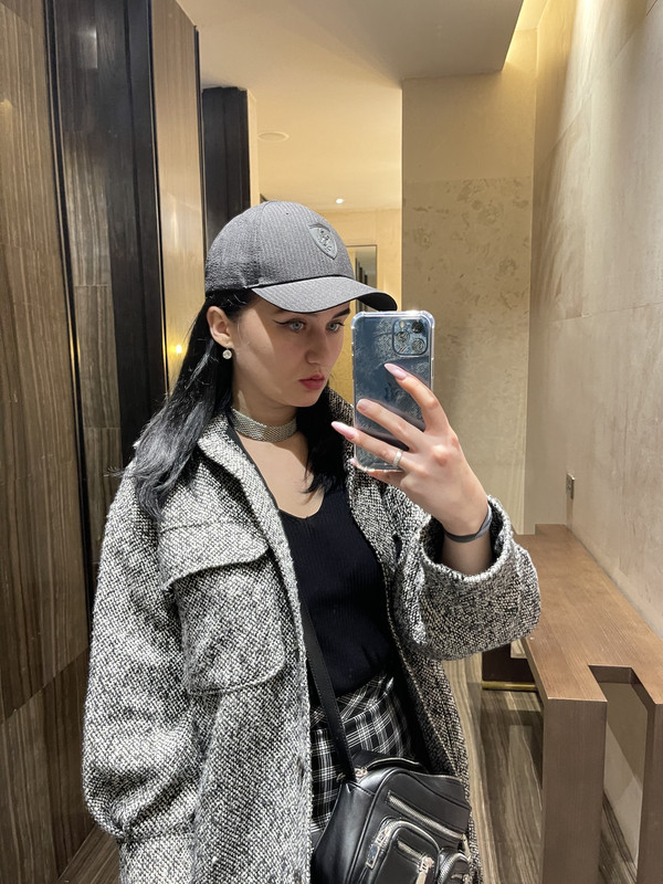 F2DC9F4D-172D-43C6-8FD3-887A3900F03D