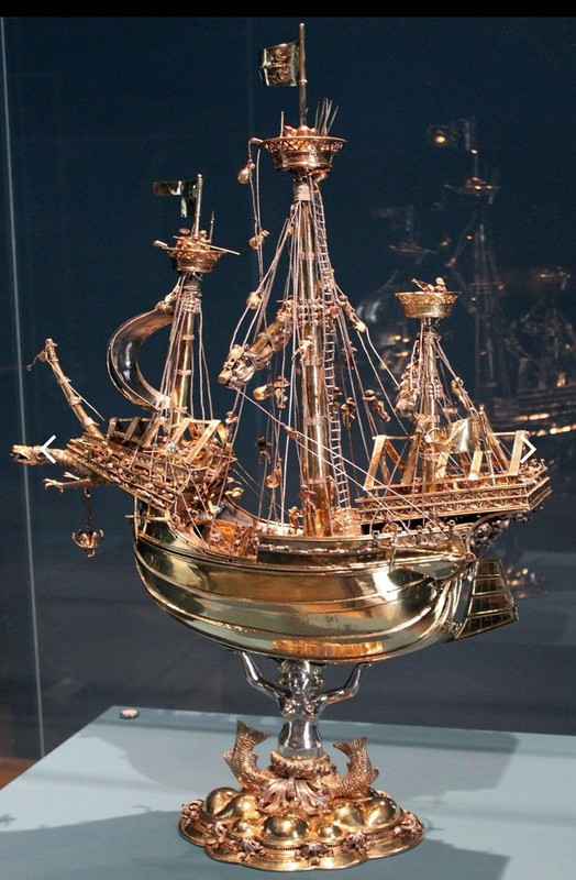 gold-ship.jpg