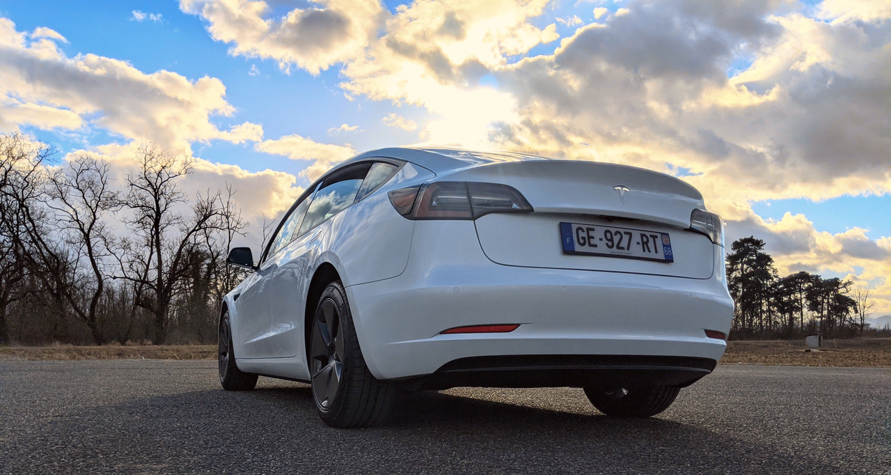 2833AB0B-87D5-44D9-B976-F4CD704DC2F6