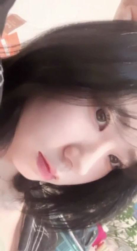 영상 10 mp4 000001100