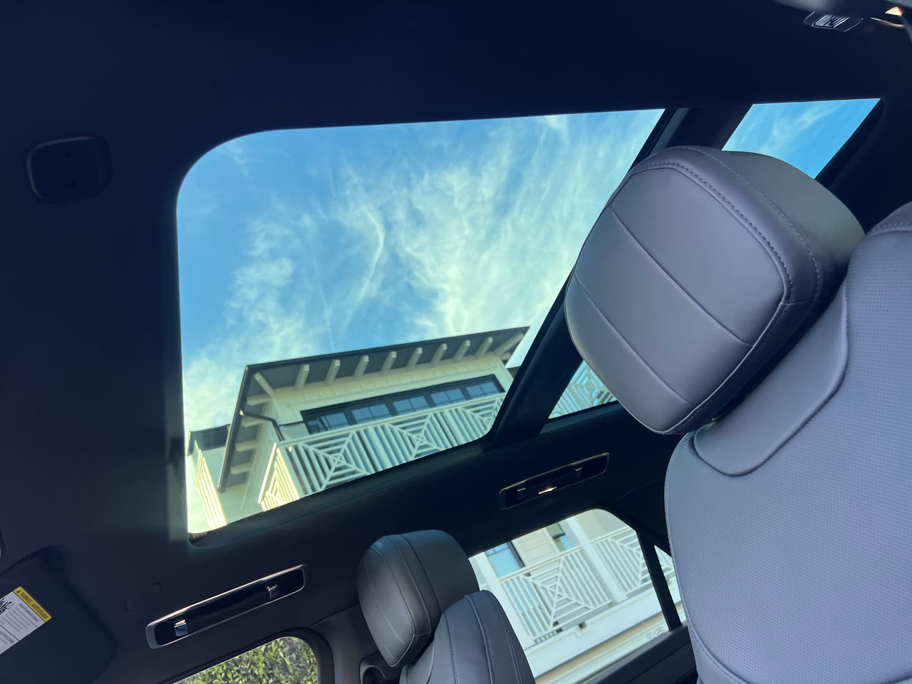 Vehicle thumbnail 18