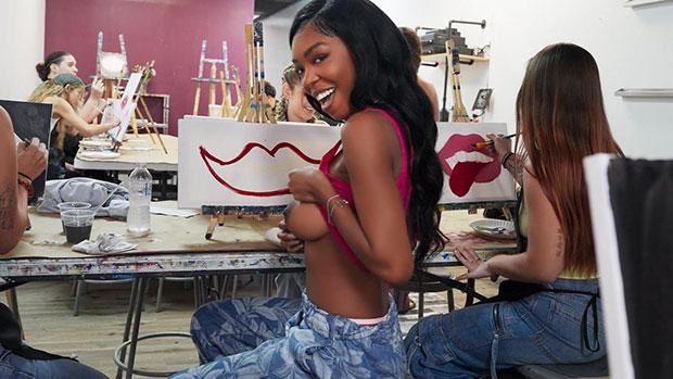 LetsPostIt – Munro Blaxxx – Painting Class Ass