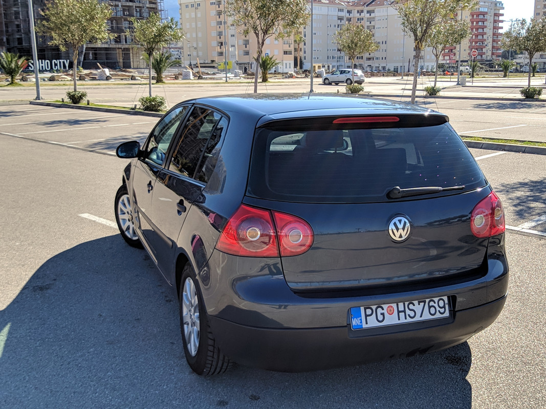 00000IMG_00000_BURST20200216111631445_COVER