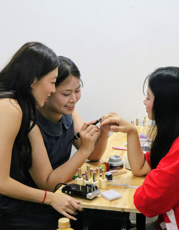 Manicure & Pedicure Course