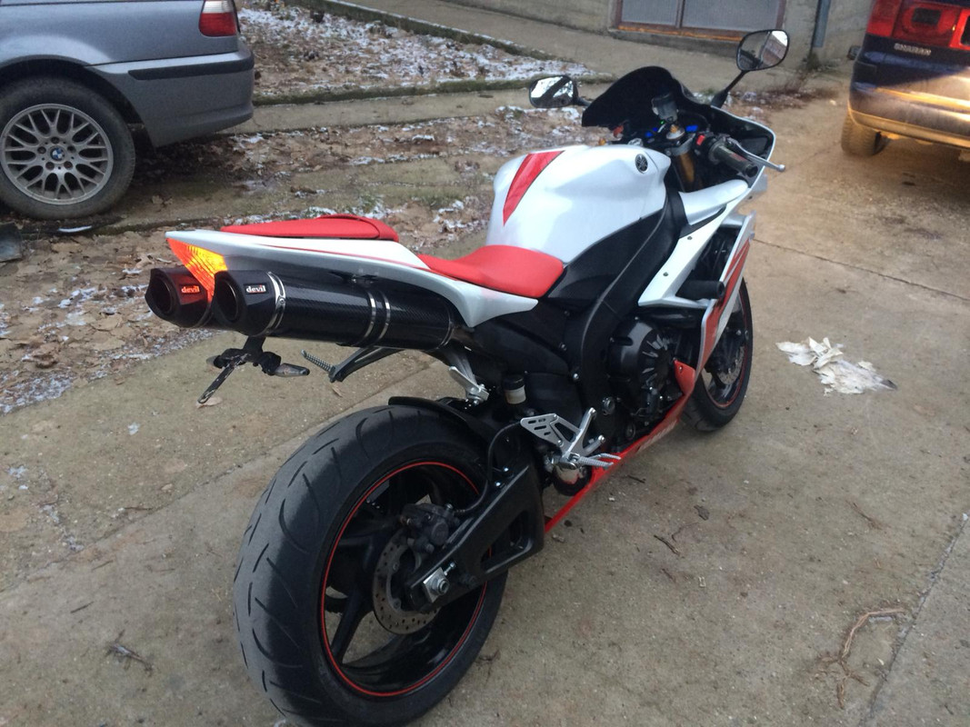 5871796B-9F21-4E5B-9B53-822CA67BDBFB