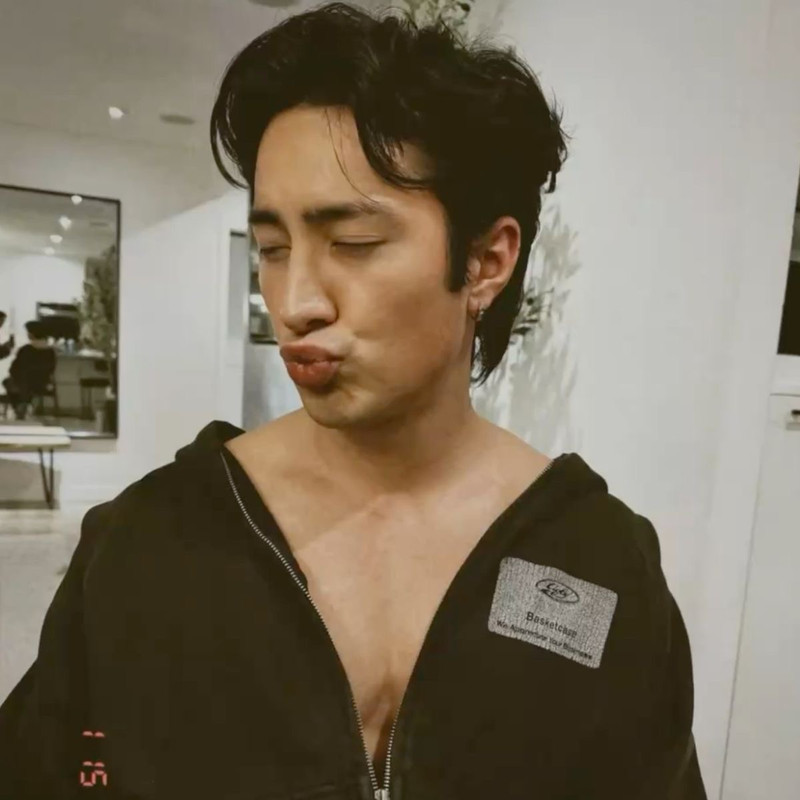 image description (optional)