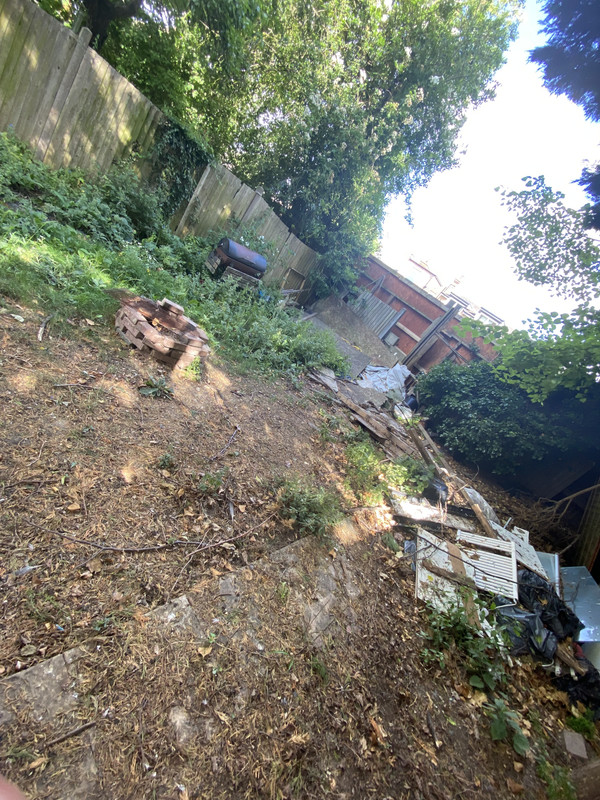 F2AC0FC0-BA6A-402E-92A8-EA1F3BDBA586