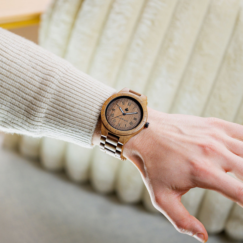 Original-Oaklee-wooden-watch-by-Wood-Watch-ideal-gift-for-adventurous-dads