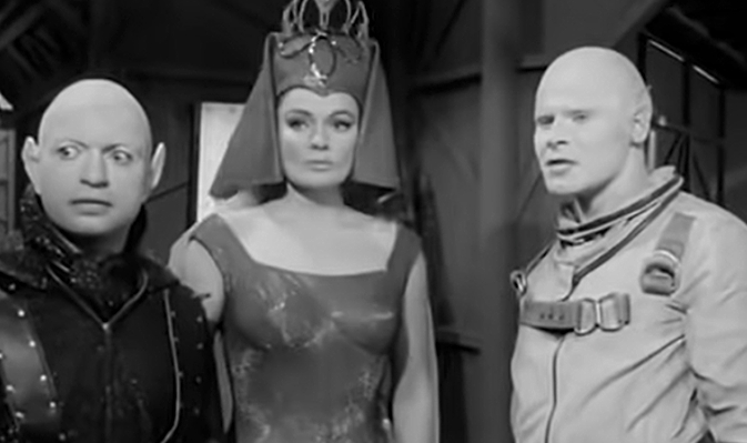 BRUCE-GLOVER-FRANKENSTEIN-MEETS-SPACE-MONSTER-MARTIAN-2-A-FOTOR.jpg