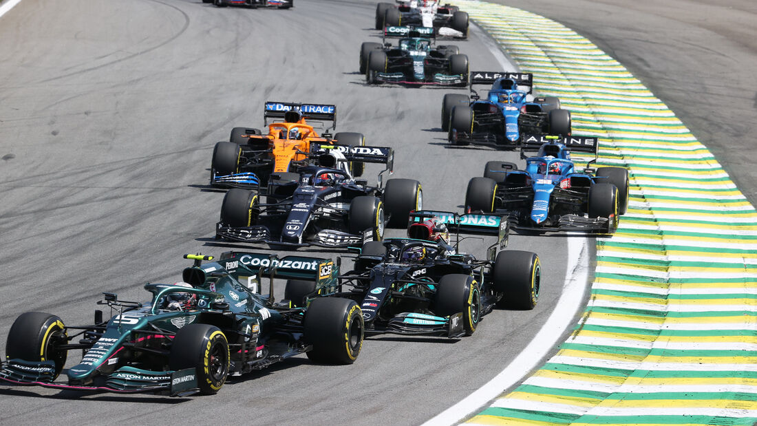 Sebastian-Vettel-Aston-Martin-GP-Brasilien-2021-Sao-Paulo-Rennen-169Gallery-663352dc-1850188