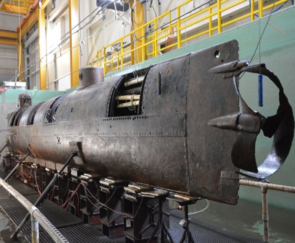 Submarine-43
