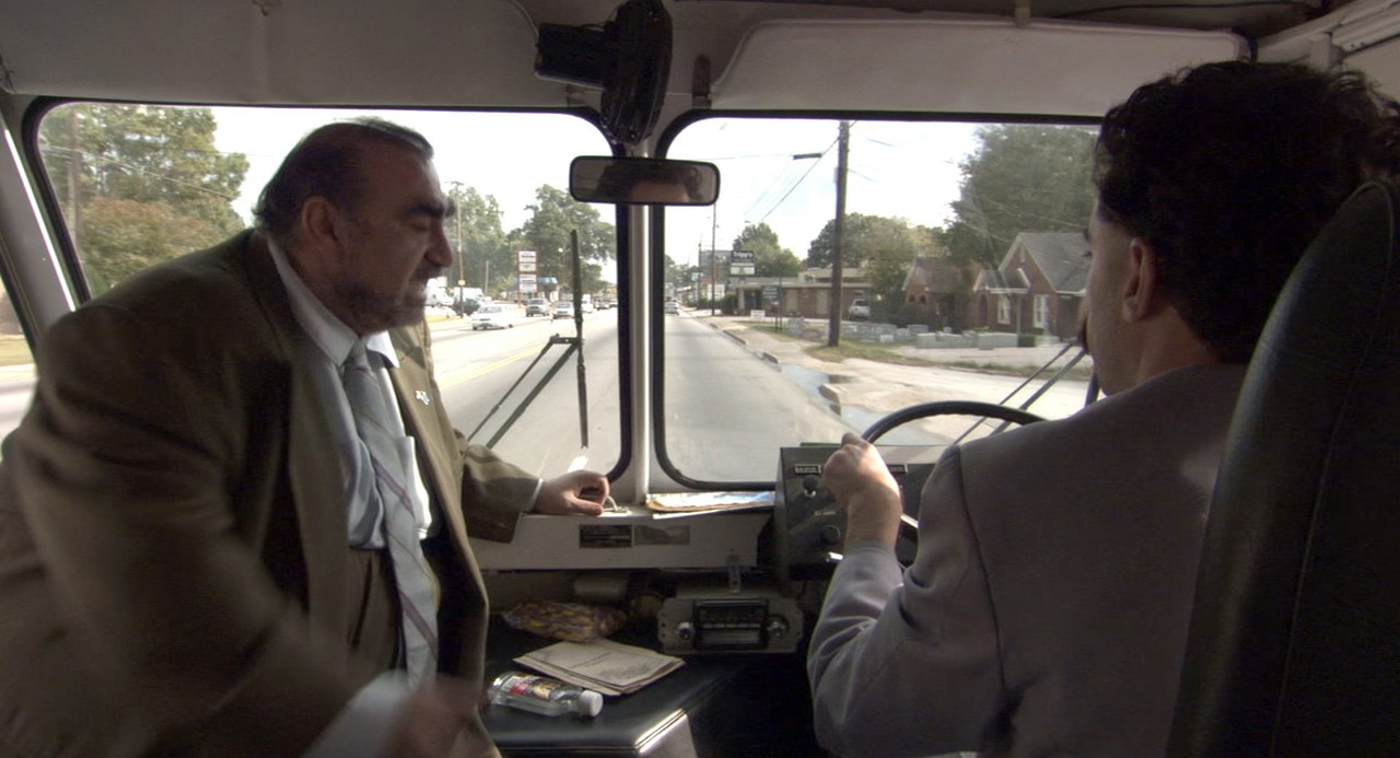 Borat 2006 (1080p x265 10bit Tigole).mkv_snapsho