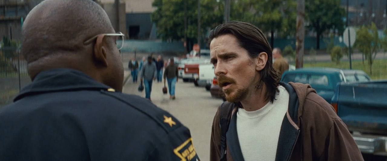 Out of the Furnace 2013 BluRay [Hindi + English] 480p 720p ESub Screenshot