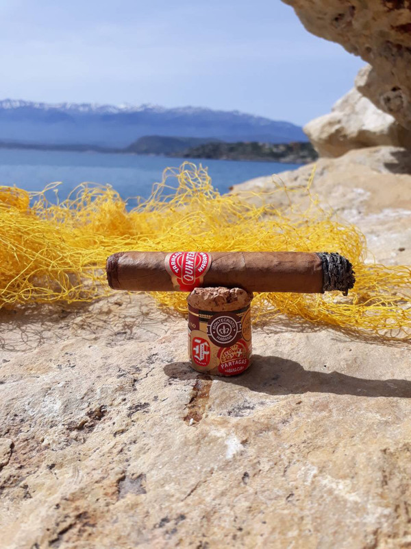 27512F9D-7E57-4514-B5EF-904D701E71FE