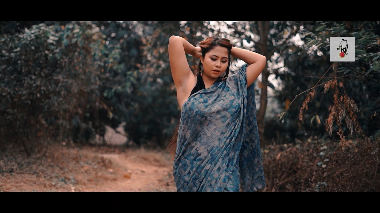 cap_Saree Sundari   Instagram Name  parnahere l BB Blouse   Full HD   2021_00_01_41_04