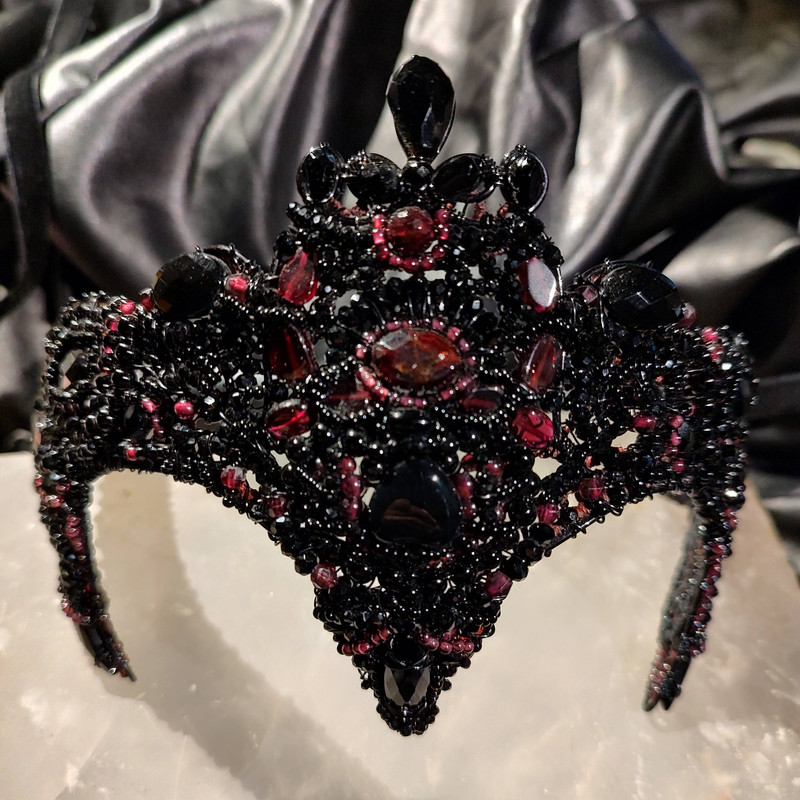 Dark Empress Crown
