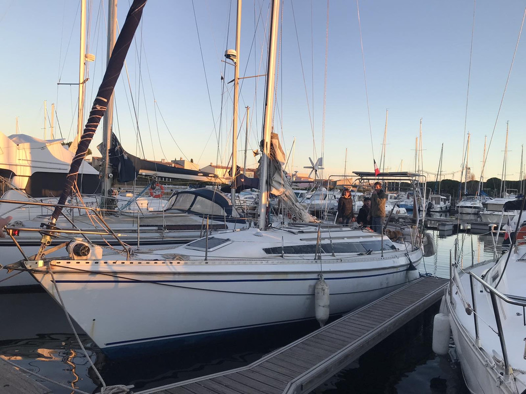 9BF64C32-BE45-44A6-A009-99AA1B884B03