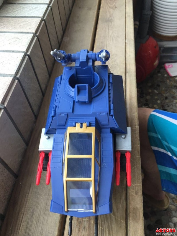 SDCC-2016-Transformers-vs-gijoe-box7