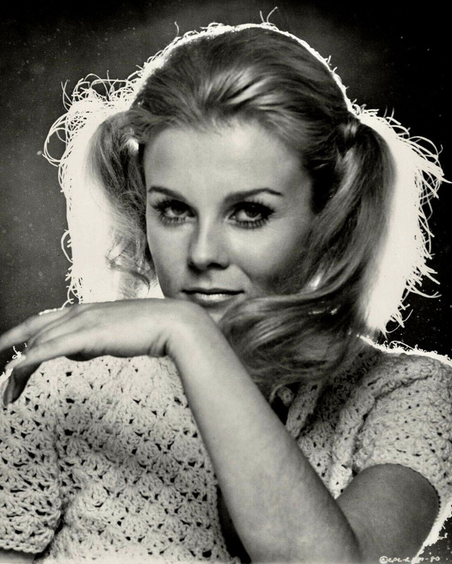 Ann-Margret_me59