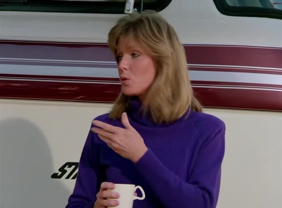 [Image: edpnmh334v2m.jpg]