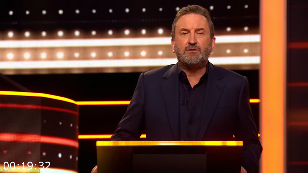 [Image: rc7lp242vrmw.png]